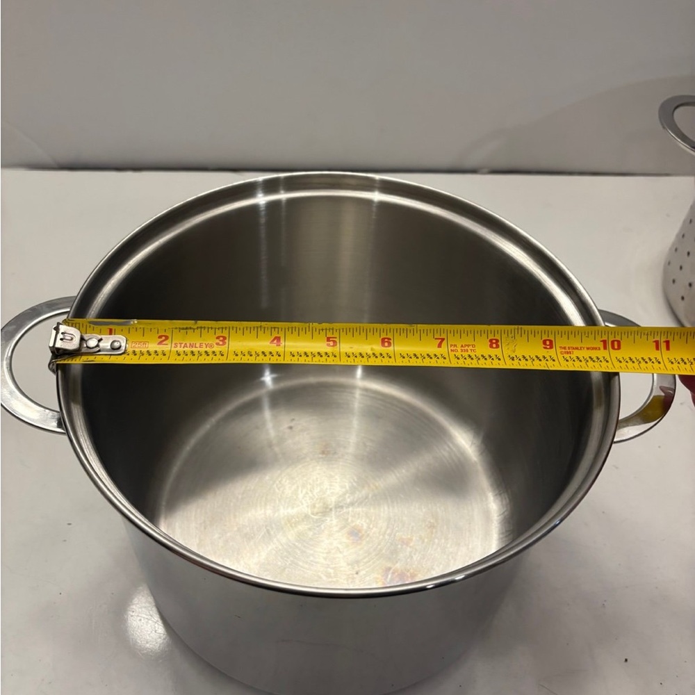 Crate & Barrel stainless steel, cooking part and strainer - Picture 7 of 8
